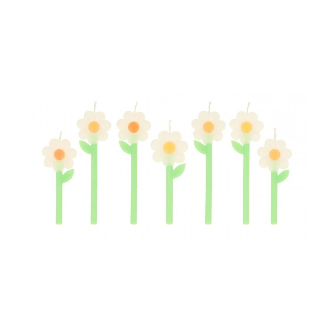 Daisy Shaped Candles1 Meri-Meri Must Love Party