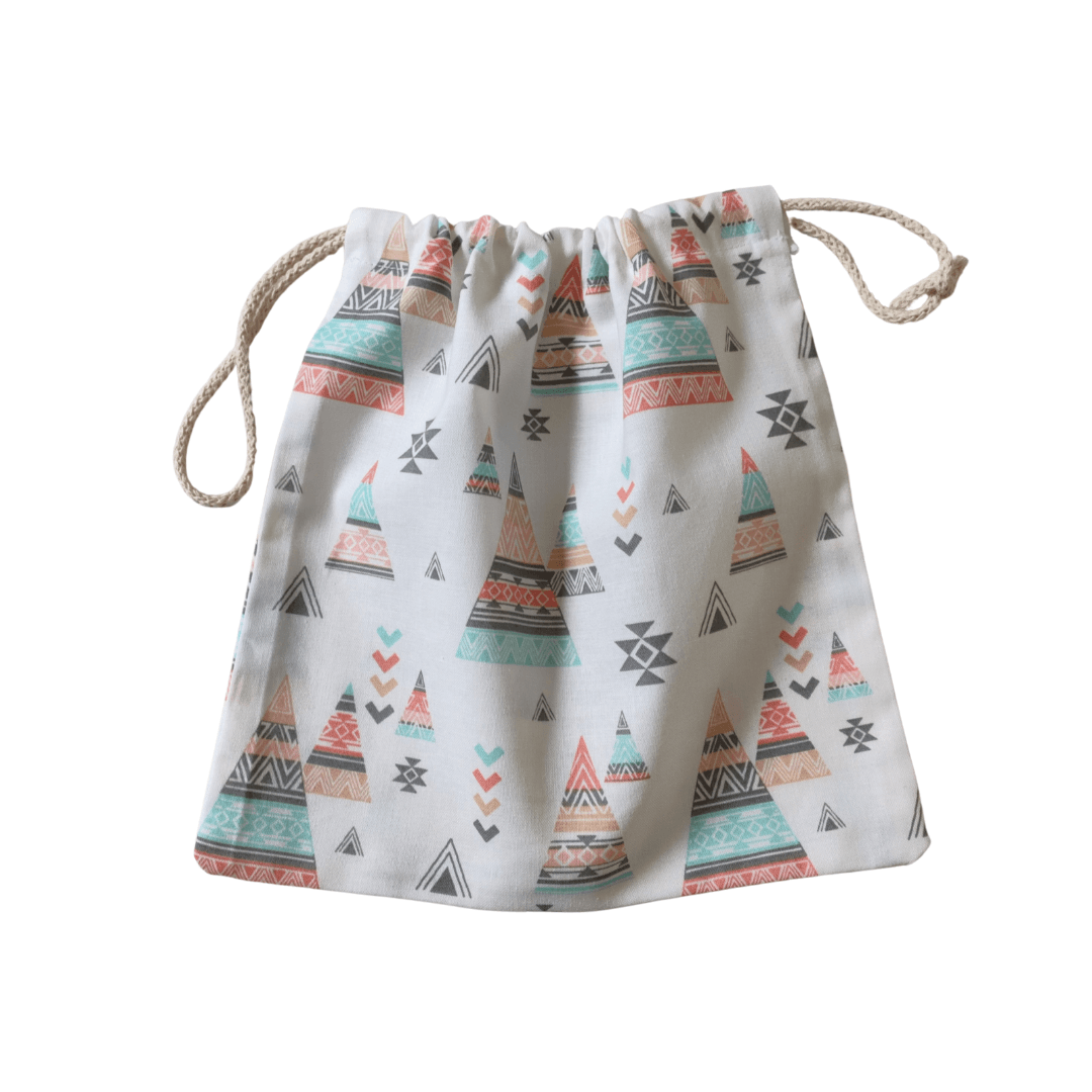 fabric-drawstring-bag-teepee-must-love-party