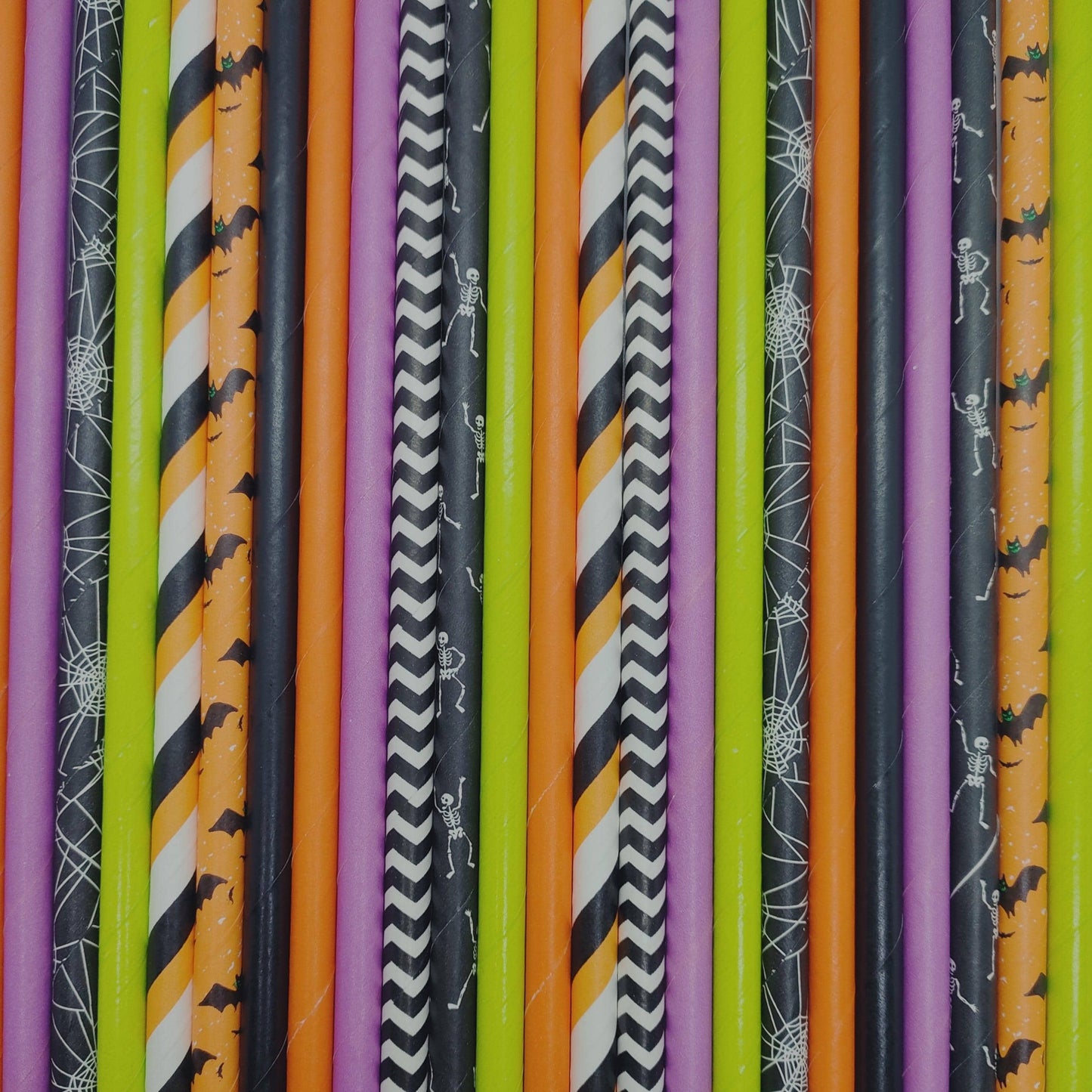 halloween-paper-straws must love party