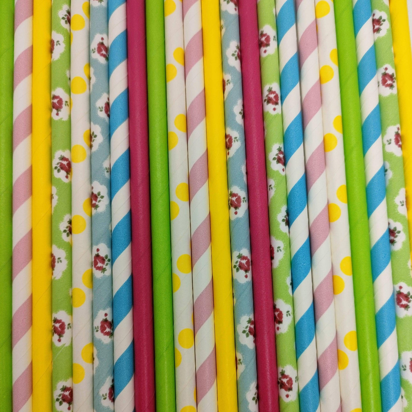 Garden Perfection Straws Must Love Party 